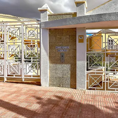Apartment In Benimar
