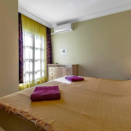 Apartment In Benimar Costa Adeje (Tenerife)